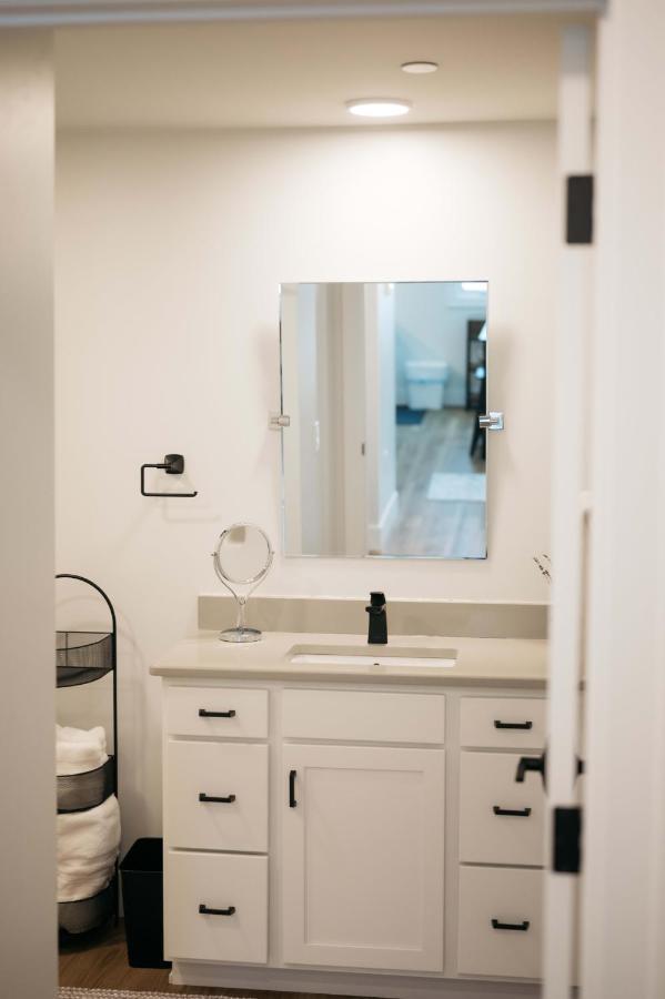Cypress Parkside Condo Traverse City Bagian luar foto