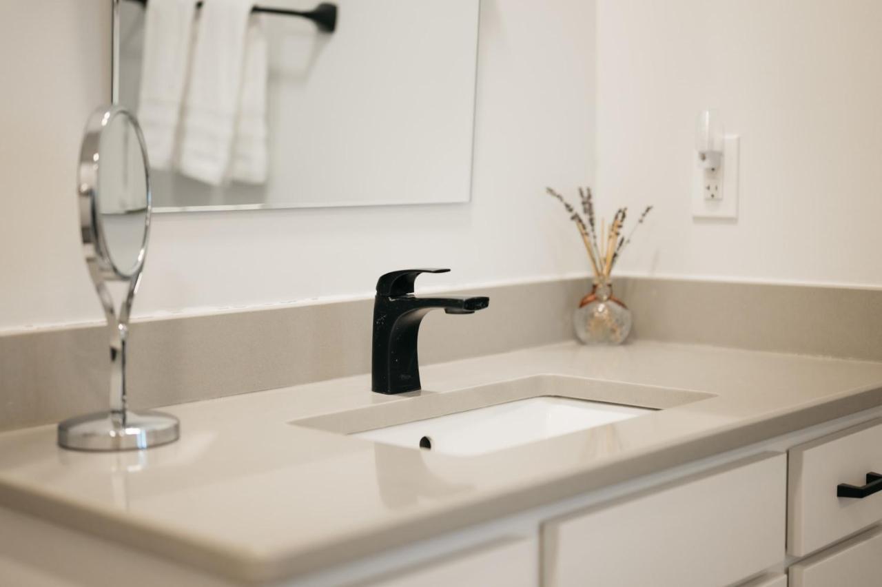 Cypress Parkside Condo Traverse City Bagian luar foto